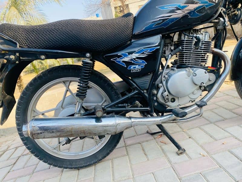 Suzuki GS 150 bike for sale 9