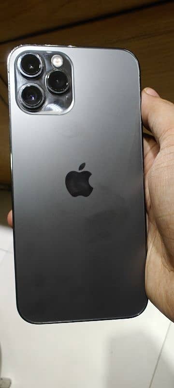 apple iphone 12 pro max 1