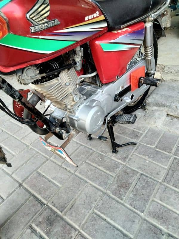 honda 125 2014 model 3