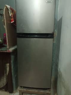 Orient fridge