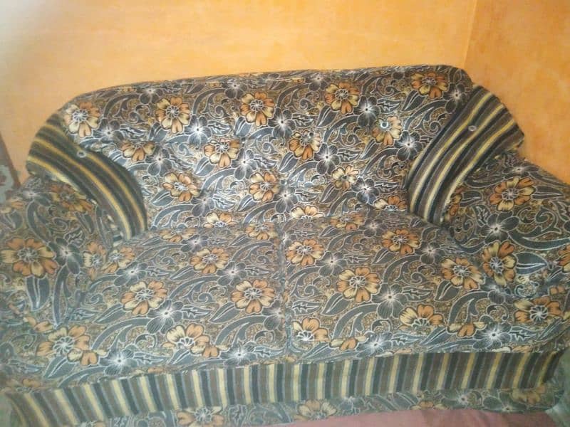 7 seater sofa 0