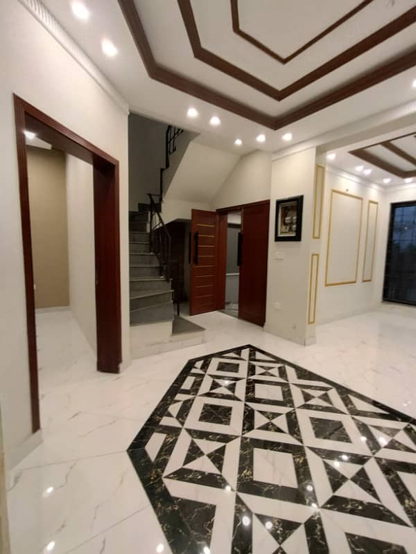 Bahria Orchard Prime Location Luxury Brand New House For Sale 7