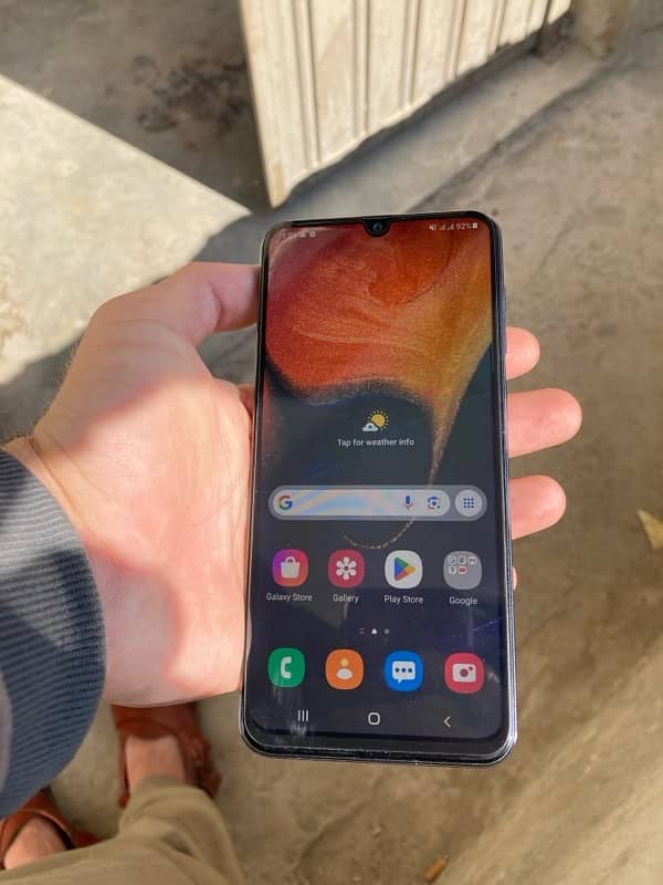 Samsung Galaxy A50, non PTA, 4,128, battery 4000mAh 8