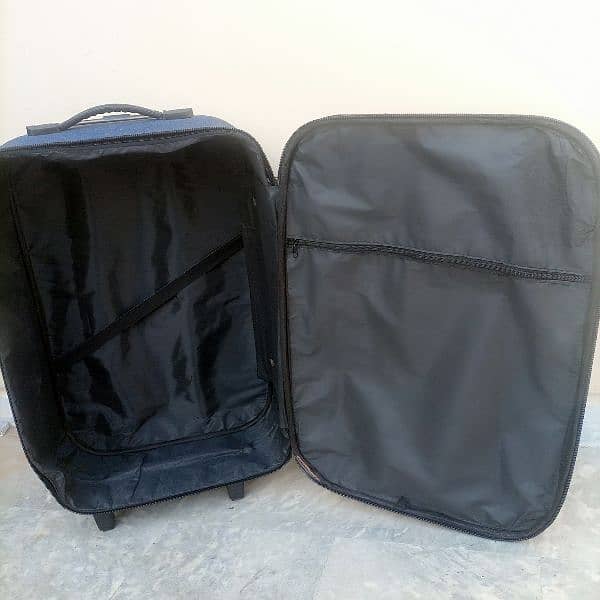 luggage bag (M Size) 1