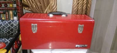 imported bike tail box from Uk Dimension 20inches length 9 inches wide