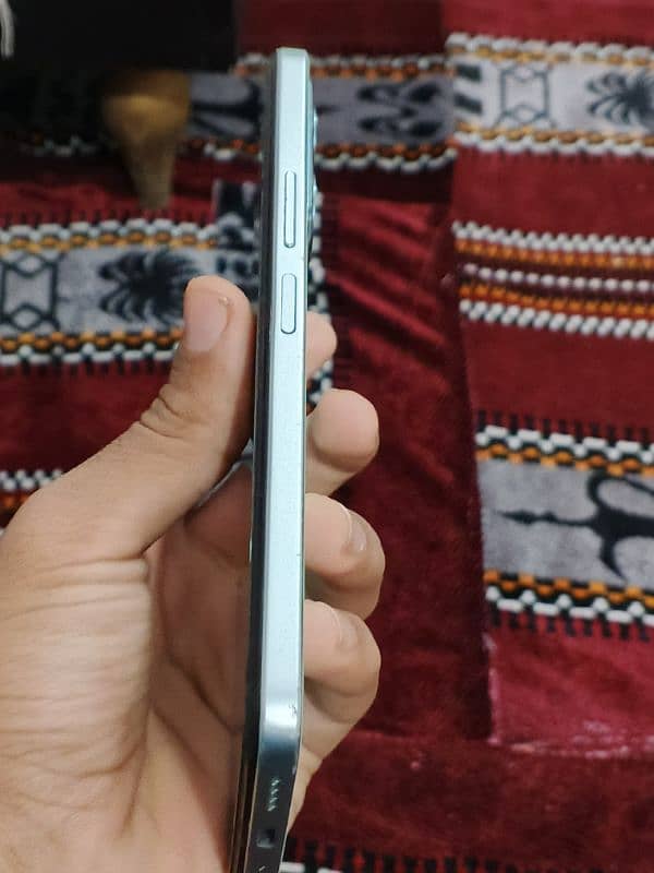 vivo y22 condition new with box no open no repair All oky 3