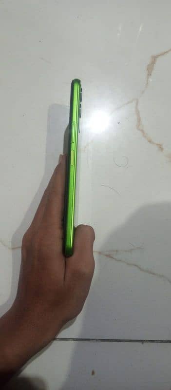 Infinix hot 12 6/128 1