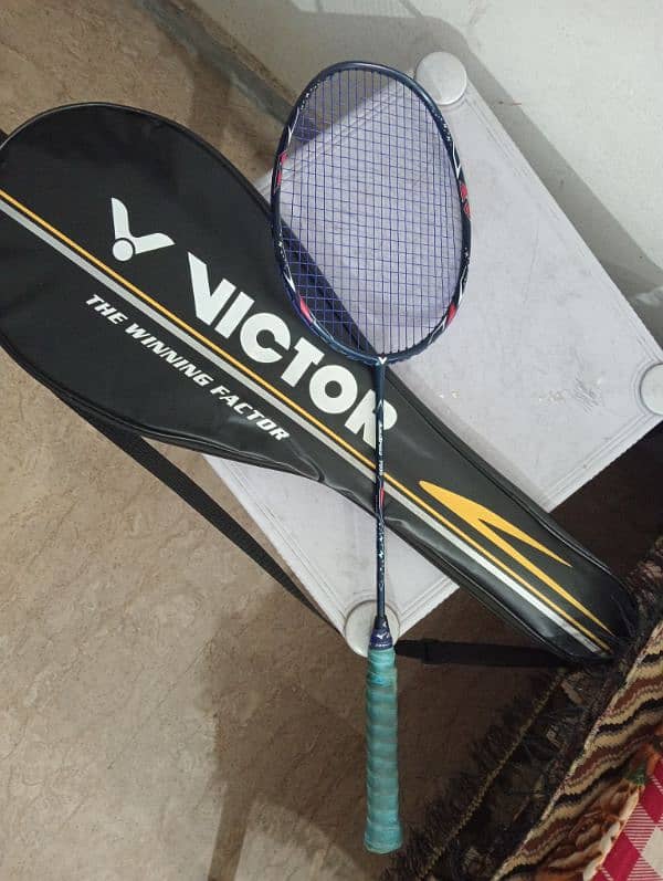 Badminton Victor 1