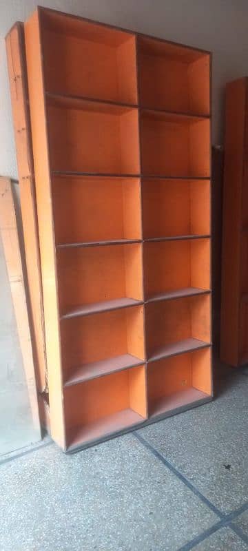 3 pice shelve racks. . . . 1