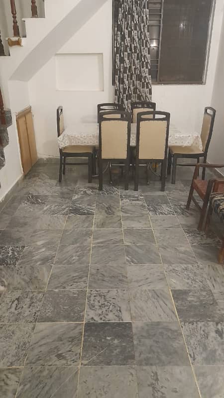 10 Marla Used House For Sale In EME Housing Society Lahore 3