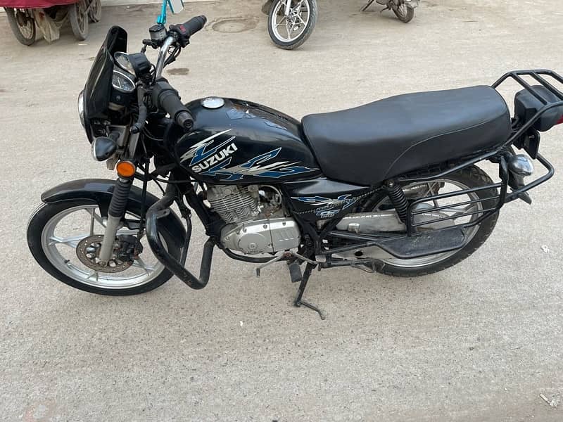 Suzuki Gs150 Se model 20 2