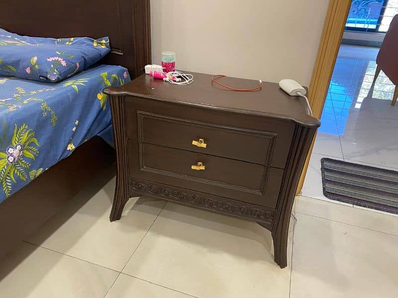 BED FOR SALE | KING SIZE BED FOR SALE | 2