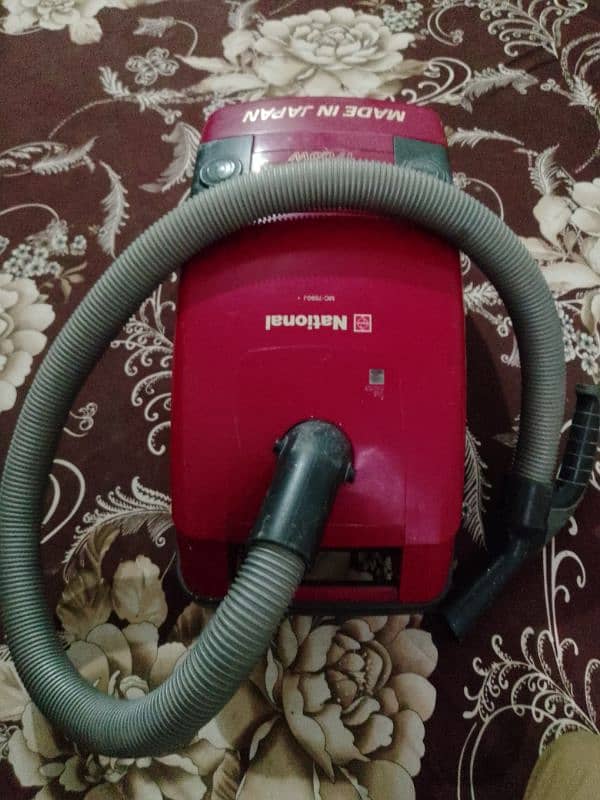 vacuum cleaner 1