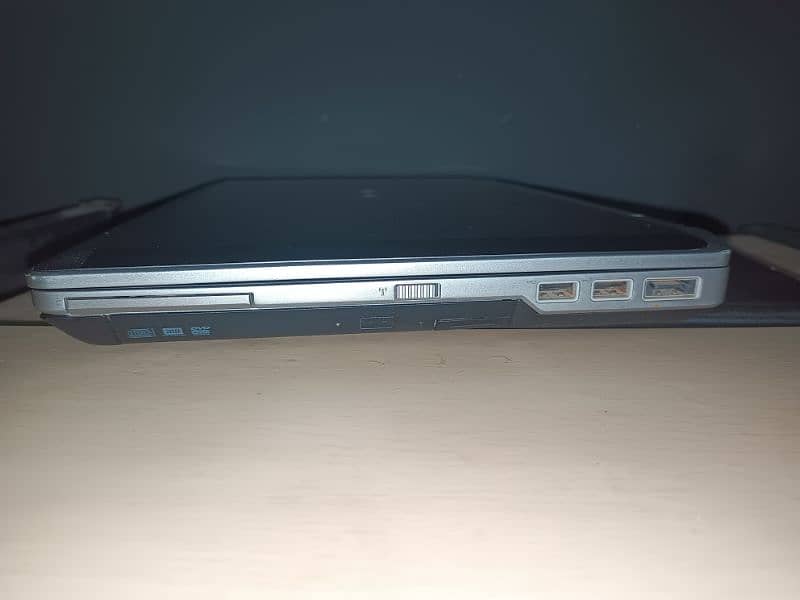 Dell 6420 i5 2nd gen without battery 3