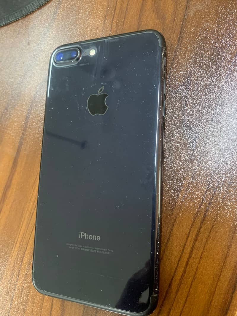 Apple iPhone 7 Plus 0