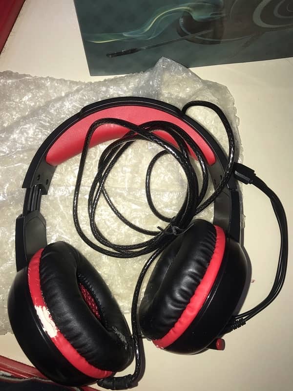 "Lot of G6 Series Gaming Headphones - USB Vibration RGB Headset" 3