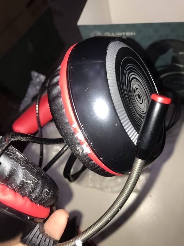 "Lot of G6 Series Gaming Headphones - USB Vibration RGB Headset" 6