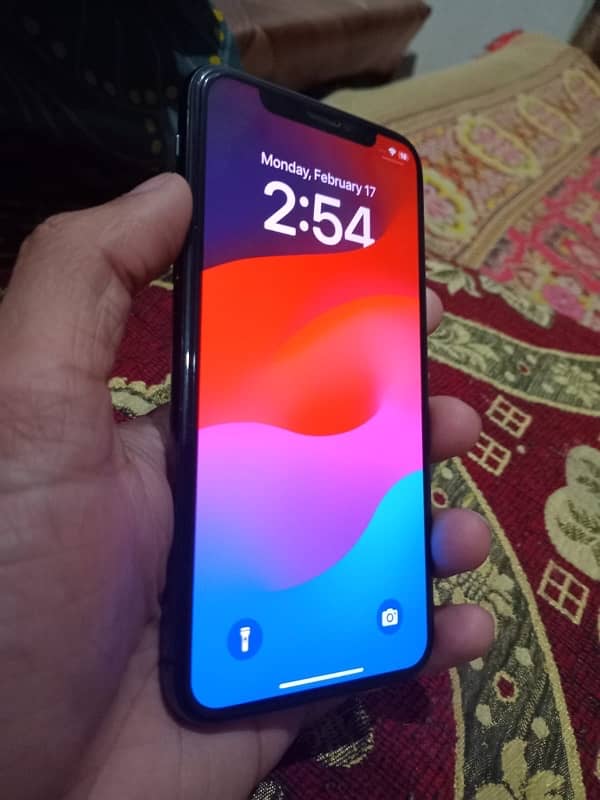 IPHONE XS NON PTA FACTORY UNLOCK 256gb 0