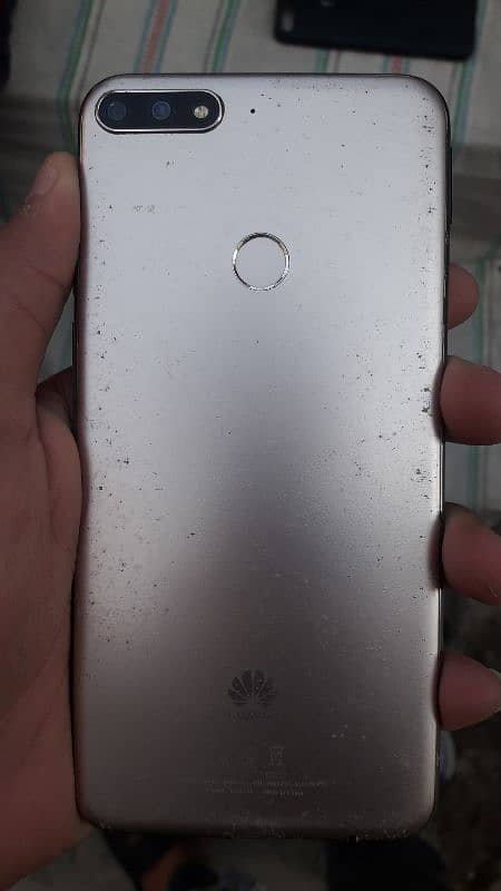 HUAWEI Y7 for sale 3