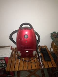 Kenwood Vacuum Cleaner | Almost New