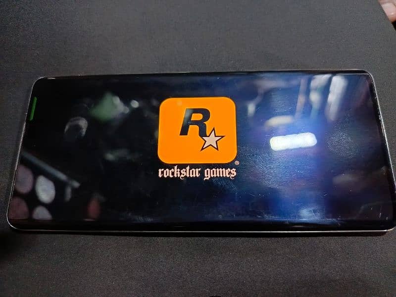 Gaming phone realme 12Pro 5G 8GB 256GB full gaming phone 5