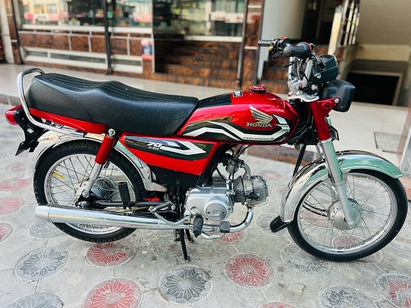 Honda CD70 2023 for sale 3