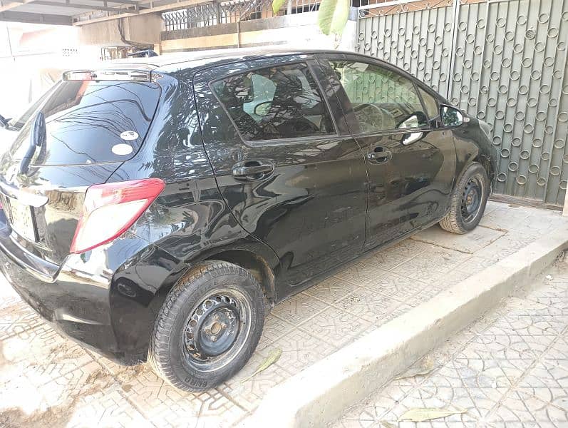 Toyota Vitz 2012 4