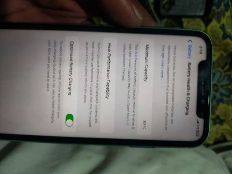 iphone 11 with box non pta sim work kar rahi 4