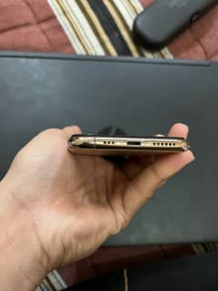 Iphone Xs 64GB dual PTA approved 75%