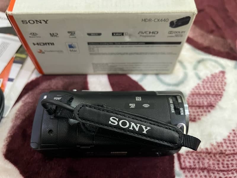 SONY HANDYCAM CAMCORDER CX-440 2