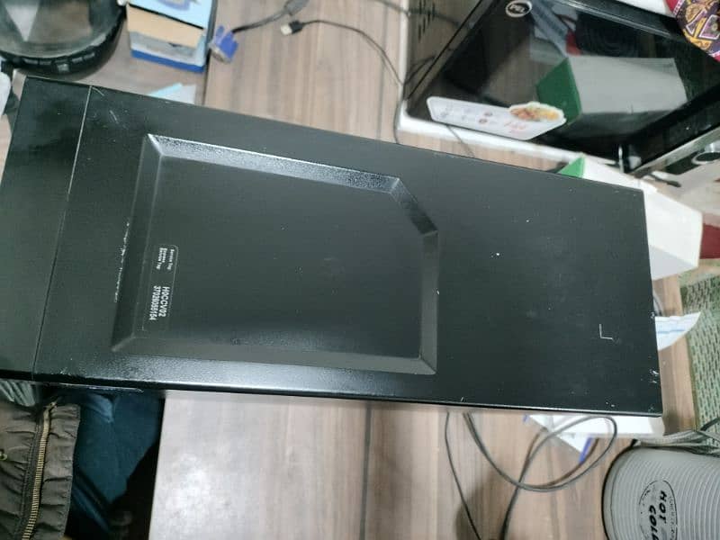 dell pc and hp moniter  8 gb ram 500 gb hard 4