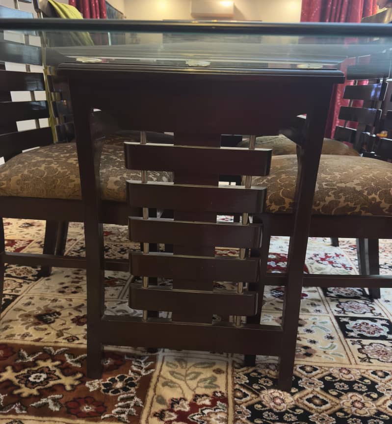 6 Seater Glass Top Dining Table 4