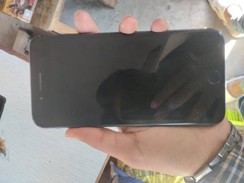 Iphone 7 plus 128gb bypass urgent sell 8