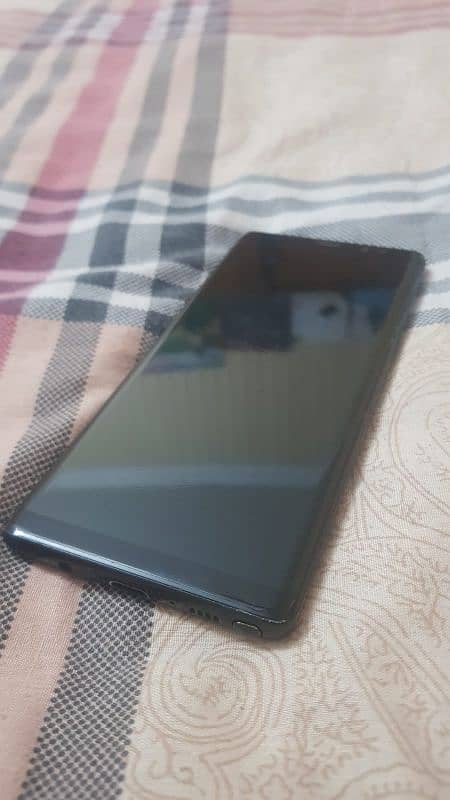 samsung note 8 10/10 condition 1