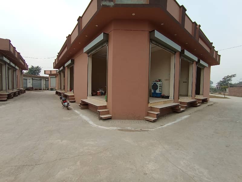 310 Sq FeeT Shop Available For Sale In Shadiwal Near Main Road, City Gujrat 12