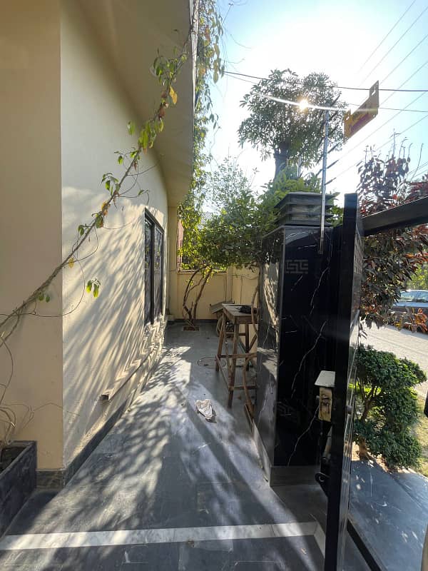 7 Marla 4 Bed Room House For Sale On Very Hot Location Very Good Location In Very Cheap Price 18