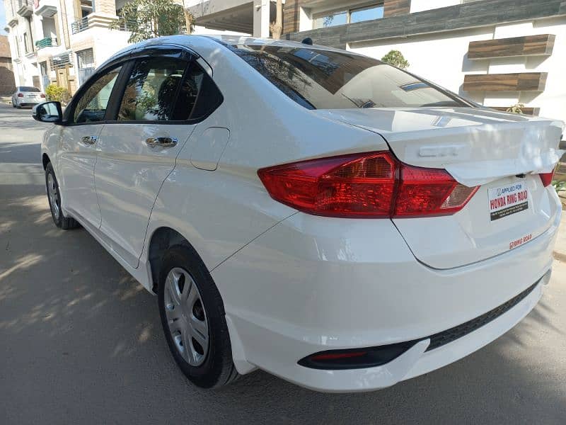 Honda City Cvt 2025 4