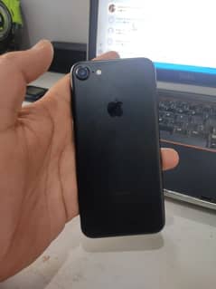 i phone 7  256 GB pta approved