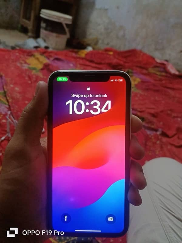 iPhone XR 64 gb 2