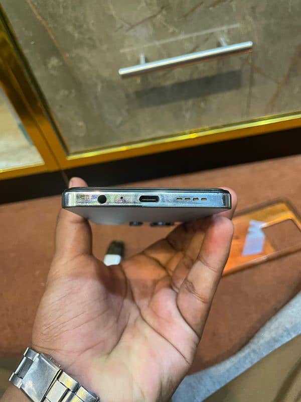 infinix note 30 condition 10/10 All ok With original box and Charger 2