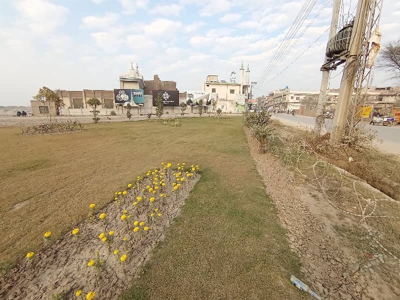 20 Marla Residential plot Available for sale in Chenab Orchard phase 2, City Gujrat 12