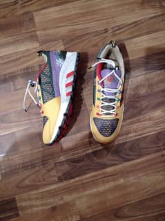 Adidas Orignal (NEW BOX PACK UN USED), Sneaker, Jogger, Branded boot