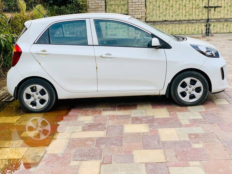 KIA Picanto Dec 2021 1st owner 2