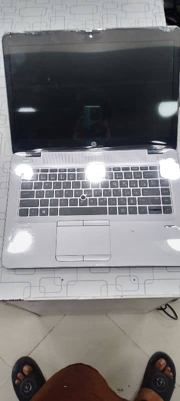 HP Elite book 2
