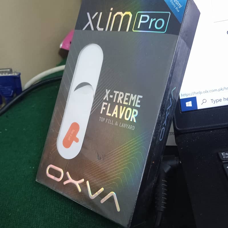 Xlim pro pod with Tokyo Iced Peach 1