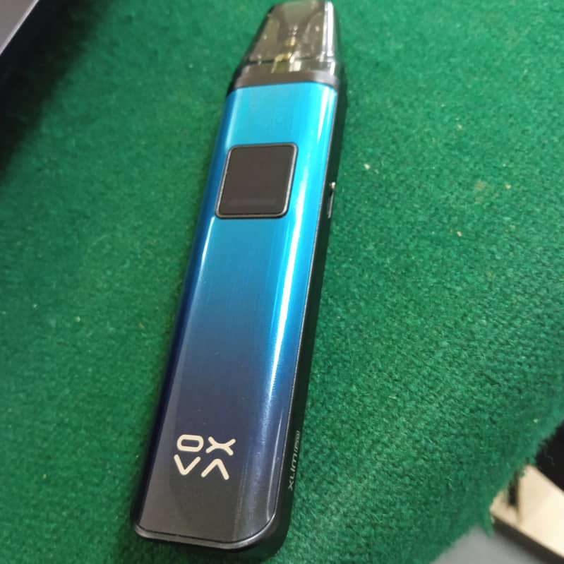 Xlim pro pod with Tokyo Iced Peach 4