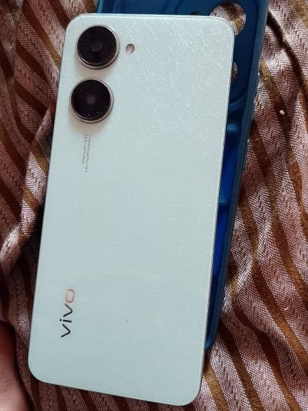 vivo y03 in very new condition with box 6