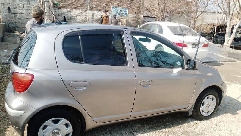 Toyota Vitz 2004 15