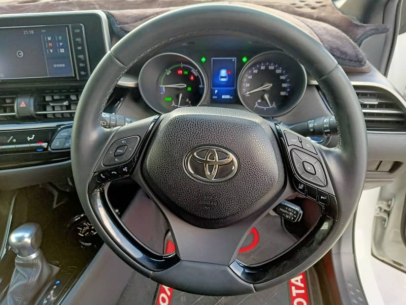 Toyota C-HR 2018 12