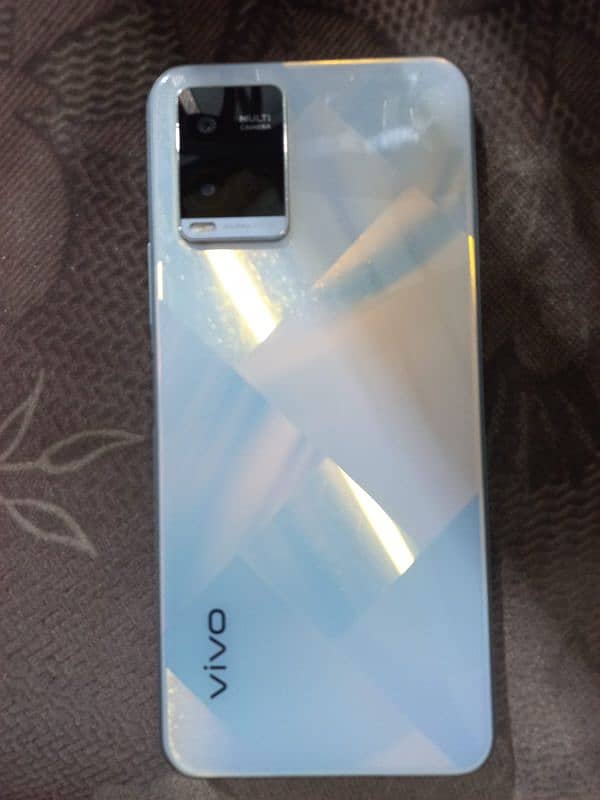 vivo Y21  64 gb 1